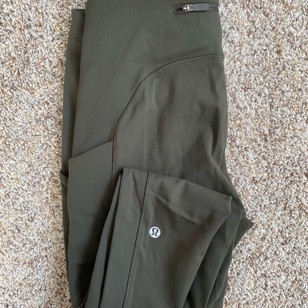 Crop Lulu leggings with pockets